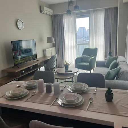 Apartman Enjoy The Tranquility With A Charming View Of The