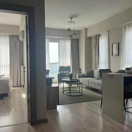 Apartment Enjoy The Tranquility With A Charming View Of The *